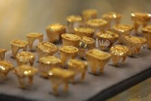 Photo of انخفاض أسعار الذهب محلياً بمقدار 80 قرشاً