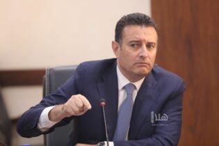 Photo of نائب رئيس النواب: أهمية تعزيز التشبيك مع الأحزاب السياسية