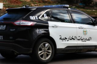 Photo of “الأمن”: ضبط 34 مركبة تسير دون لوحات أرقام الجمعة