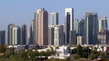 Photo of بورصة قطر تتراجع للأسبوع الثالث وتخسر 7.5 مليار دولار