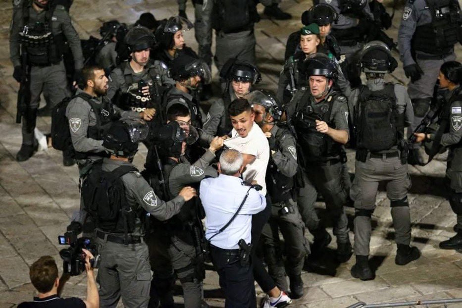 من الاعتقالات ليل أمس في القدس