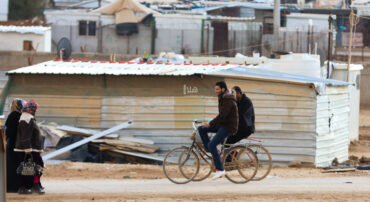 Photo of دعم الكهرباء سيشمل 35 ألف لاجئ في الأردن
