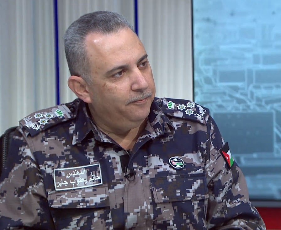 مدير الدفاع المدني العميد حاتم جابر