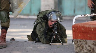 Photo of استشهاد 3 فلسطينيين برصاص الاحتلال في جنين