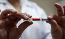 Photo of قطر توفر جرعة رابعة من اللقاح ضد كورونا وسط ارتفاع الإصابات