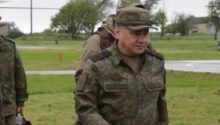 Photo of وزير الدفاع الروسي يتفقد جنوده في أوكرانيا