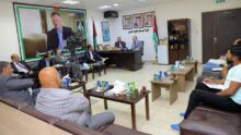 Photo of “فلسطين النيابية” تستمع لمطالب أهالي مخيم الحسين