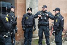 Photo of الدنمارك: هجوم كوبنهاغن يسفر عن 3 قتلى و30 جريحاً