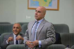 Photo of وزير الاستثمار: مشروع قانون البيئة الاستثمارية شمولي