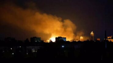 Photo of اتهامات لأوكرانيا بقصف مصنع في دونيتسك أدى لتسرب الأمونيا