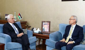 Photo of السفير الكوري يبدي استعداد بلاده للاستمرار بدعم التعليم في الأردن