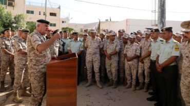 Photo of رئيس هيئة الأركان يزور كتيبة حرس الحدود في المنطقة الشمالية