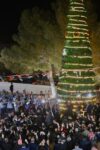 Photo of الكرك: اضاءة شجرة الميلاد تجسد روح الاخوة بين أبناء الوطن
