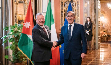 Photo of رئيسا الشيوخ والنواب في إيطاليا يشيدان بدور الأردن