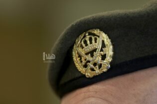 Photo of الجيش يدعو ضباطاً مستفيدين من صندوق الإسكان لاستلام ردياتهم